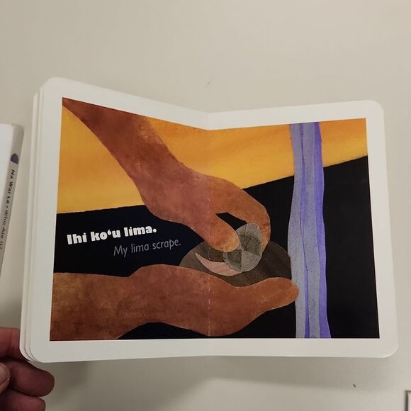 Bilingual Hawaiian Story Board Books Set of 2 - Picture 7 of 7